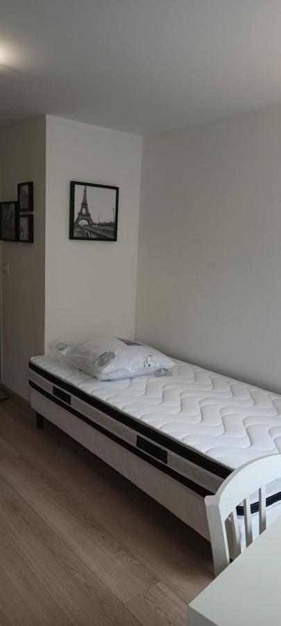 Studio Meuble A Bougival Exteriér fotografie